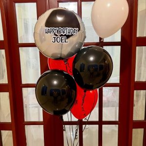 Arreglo de globos con helio en santo domingo - FIFA personalizado