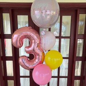Arreglo de globos con helio en santo domingo - Orbz pink con Numero rose gold